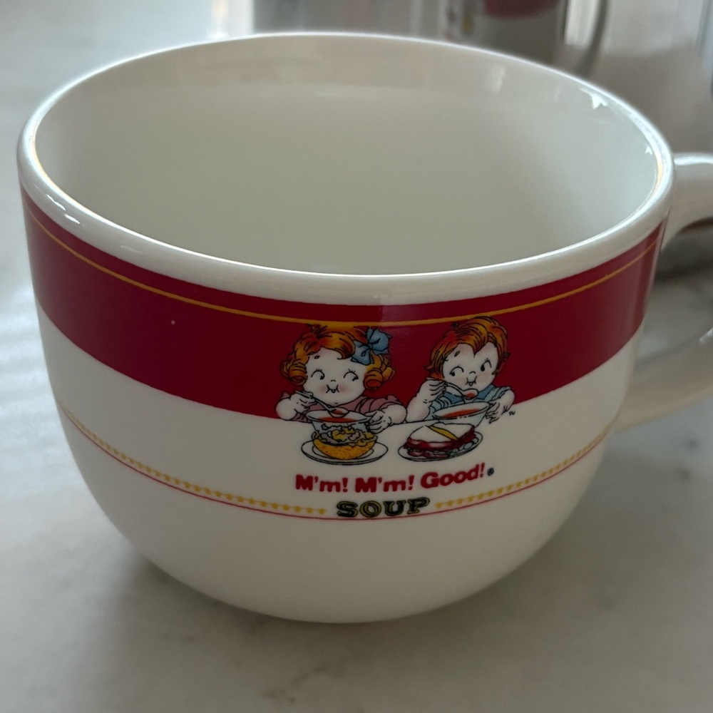 1999 Soup Cup/ Bowl Red and White Soup Mug